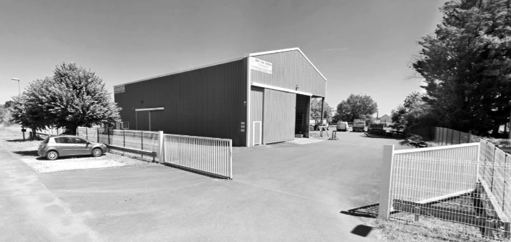 Atelier de fabrication métallique ATM17 à Plassac
